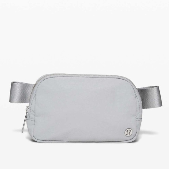 lululemon athletica Handbags - Lululemon Everywhere Belt Bag
